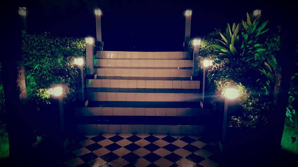 Riviera Taouyah Hotel Conakry Bagian luar foto