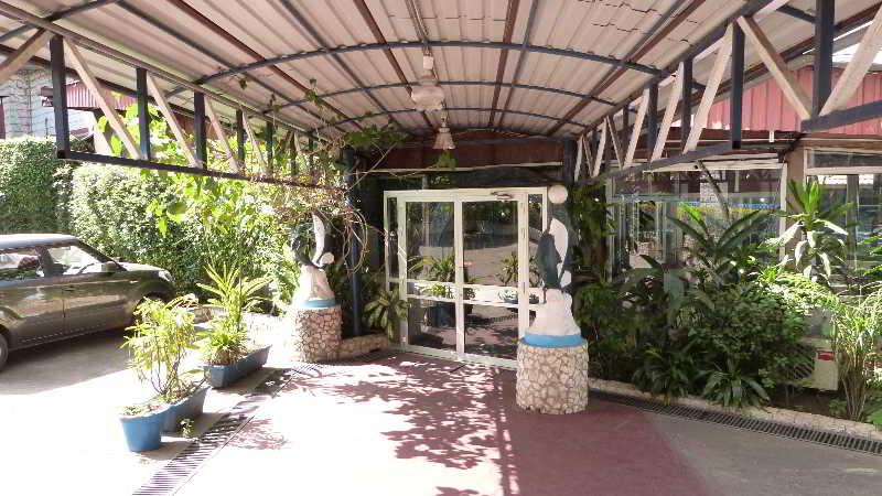 Riviera Taouyah Hotel Conakry Bagian luar foto