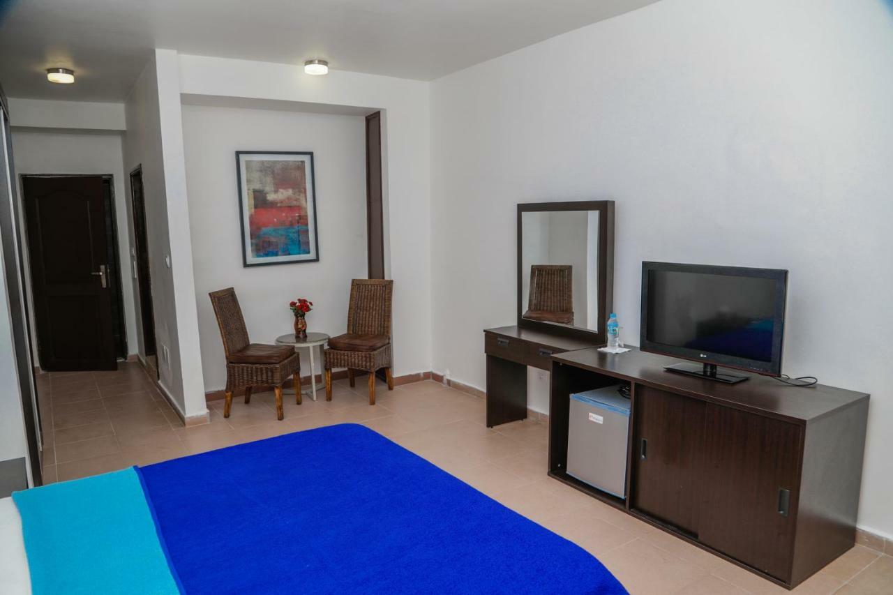 Riviera Taouyah Hotel Conakry Bagian luar foto